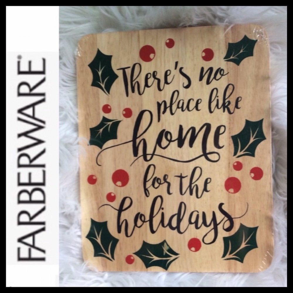 NWT FARBERWARE Holiday Cutting Board
